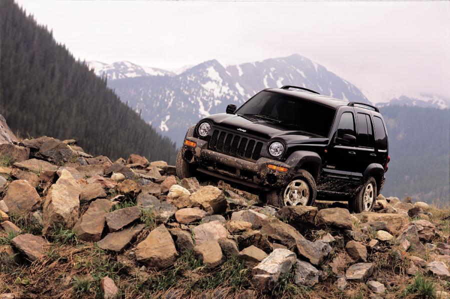  Jeep Cherokee 2002 года  (фото 34 из 130)